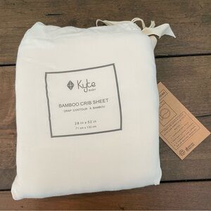 NWT Kyte crib sheet